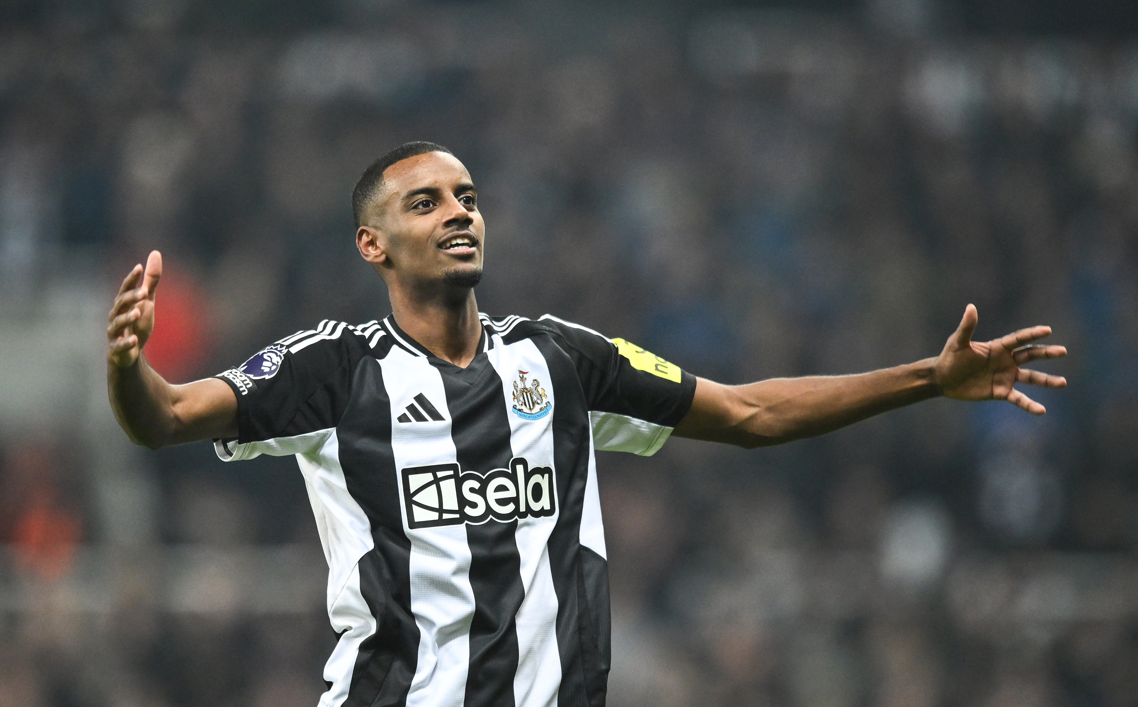 天博-5亿肯定卖！记者：若利物浦出价超1.5亿镑，纽卡肯定考虑卖伊萨克